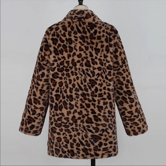 Leopard.🐆 Jacket - Picture 3 of 3